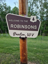 Cargar imagen en el visor de la galería, Signo del Parque Nacional- Personalizable-Interior/Exterior