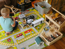 Cargar imagen en el visor de la galería, Granero de juguetes