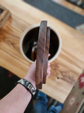 Cargar imagen en el visor de la galería, 1 Gallon Crock Lid with Knob