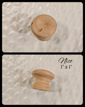 Cargar imagen en el visor de la galería, 1 Gallon Crock Lid with Knob