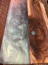 Cargar imagen en el visor de la galería, Tabla de Charcutería-Nogal