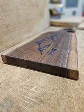 Cargar imagen en el visor de la galería, Todos Mis Recuerdos/Tablero de Charcutería de Montaña "Blooper"