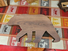 Cargar imagen en el visor de la galería, Walnut Bear
