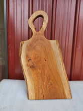 Cargar imagen en el visor de la galería, Cherry Live Edge Cutting/Charcuterie Board look
