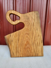 Cargar imagen en el visor de la galería, Cherry Live Edge Cutting/Charcuterie Board look
