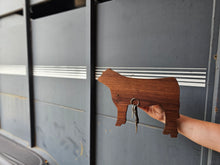 Cargar imagen en el visor de la galería, Walnut Cow Key Holder
