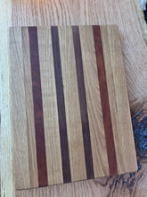 Cargar imagen en el visor de la galería, Edge Grain Cutting Board #2
